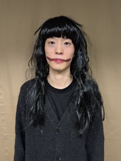 口裂け女