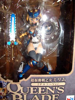 まんだらけ うめだ店 3F TOYコーナー メガハウス クイーンズブレイド